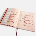 Inhaltsverzeichnis: Themen wie Frühstück, Bowls, Suppen, Fermentation. Rotes Lesezeichen. Buch in sanften Farben.