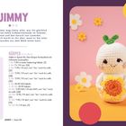 Text: "Größe: 15 cm", "JIMMY", Anleitung für Häkelfigur. Rechts ist eine niedliche gehäkelte Puppe vor einem blumigen Hintergrund.