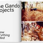 "The Gando Projects or how everything started." Oben Arbeiter mit Werkzeugen, unten Menschen legen Steine in Gräben.