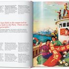 Text: „We must have faith in the masses and we must have faith in the Party. These are two cardinal principles.“

Illustration: Menschen auf einem Boot mit einem roten Banner und Fahnen am Meer. Schiffe im Hintergrund.