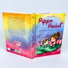 Auf einem bunt gestalteten Buchcover steht „Pippa Pocket: Das Kleinhorn in meiner Hosentasche“ von Andrea Schütze. Es zeigt ein Mädchen mit einem kleinen, bunten Einhorn.