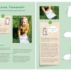 Text: "Baue eine Sonnenuhr. Du benötigst: 1 Stück Pappe, Schere, 1 gespitzten Stab, 1 Armbanduhr oder Handy." 

Illustrationen und ein Foto eines Kindes beim Basteln ergänzen die Anleitung.