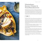 Schweinebraten, Karotten-»Chutney« & Sonnenblumenkerncreme. Rezept für 4 Personen. Links: Teller mit Fleisch und Gemüse.