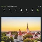 Kalender von Mai und Juni, darunter eine Ansicht von Tallinn mit Festungstürmen und der Olaikirche in Estland bei Sonnenuntergang.