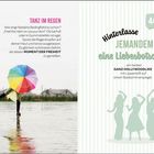 "43. TANZ IM REGEN. Spüre die Regentropfen. 44. Hinterlasse jemandem eine Liebesbotschaft...ganz hollywoodlike."

Links: Person mit buntem Schirm. Rechts: Silhouetten tanzender Frauen.