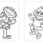 Zwei fröhliche Figuren tanzen, mit großen Augen und offenen Mündern. Links trägt eine Schleife, rechts hat kurze Haare.