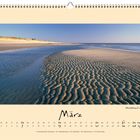 Kalenderseite mit "März" in der Mitte. Oben: "Weststrand vor Rantum". Bild zeigt einen weiten Sandstrand.