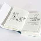 Text: "Teil I DER VERLORENE KOMPASS Warum wir der Medizin – und uns selbst – nicht (mehr) trauen."

Links: Zeichnung eines Wesens mit Kompass.