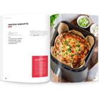 Rezept für Protein-Omelette: Zutaten, Zubereitung. Foto zeigt gebackenes Omelette im Airfryer, dekoriert mit Gemüse.