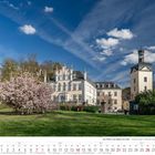 Text: "Der Rhein von Mainz bis Köln." Schloss mit Turm, blühender Baum, blauer Himmel, Kalender: März 2027.
