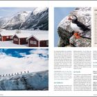 "Zwischenstopp: Vogelinsel Runde. Papageitaucher auf der Vogelinsel Runde."

Links rotes Haus. Rechts Papageitaucher auf Felsen. Unten Wanderer auf Gletscher.