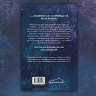 Rückseite eines Buches mit mystischem Hintergrund. "KAMPENWAND VERLAG." Oben Zitat, unten Beschreibung karibischer Fantasy.