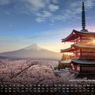 "Mount Fuji mit Kirschblüten (Sakura) 3." Ein Pagodenturm, blühende Kirschbäume, und Mount Fuji im Hintergrund.