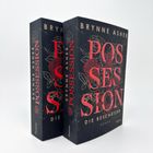 "Brynne Asher, POSSESSION, DIE BESCHÜTZER, Roman, Forever." Zwei Bücher mit Rosenillustration auf schwarzem Hintergrund.