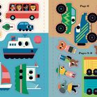 Seiten 2–3: Fahrzeuge und Tiere in bunten Illustrationen. Spielzeugauto, Bus mit Tieren, Rakete mit Bär.
