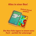 "Alles in einer Box! Einfach überall spielbar! Die Hex-Teile lagern in einem extra Fach - perfekt für unterwegs!" 
Ein Spiel mit bunten Hex-Teilen.