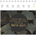 „Derzeit habe ich auf ganz viele Dinge einfach keine Lust.“ Kalenderblatt, goldene Ginkgo-Blätter auf schwarzem Hintergrund.