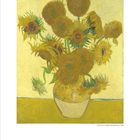 Text: "Juli", "Vincent van Gogh, Sonnenblumen, 1888". 

Illustration von Sonnenblumen in einer Vase. Darunter Kalenderdaten für den Monat Juli.