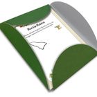 Text: "Muckla-Malerei: Erfinde deinen eigenen Muckla! Wenn du magst, kannst du ihn bunt ausmalen." Umschlag in Grün und Grau.