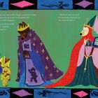 Links: "If we can't get our son... knighthood?" Rechts: "Brilliant idea... The Daily Heraldry!" Drei Bären in königlichen Roben.
