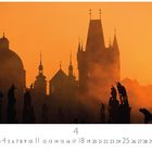 Text oben links: "Abendstimmung". 
Text unten: Monatskalender mit Zahlen und "CASARES EDITION". 
Silhouetten von Gebäuden bei Sonnenuntergang.