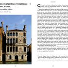 Die mysteriösen Todesfälle im Ca’ Dario: Ein tödlicher Palazzo. Vaporetto-Haltestelle: Salute. Links ein mehrstöckiger Palast mit Marmorfassade. Rechts Textabschnitt über die dunkle Geschichte des Gebäudes.