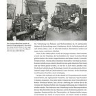 Zwei Setzer arbeiten 1935 an Linotype-Maschinen. Text beschreibt Schriftentwicklung im 19. Jahrhundert und Maschinenverwendung.