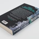 Buchrücken mit Text: "Eiskalte Thrillerspannung aus dem hohen Norden" und "WEISSER RAUSCH" von Anu Ojala, schwarzer Hintergrund.