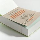 "02.01. Samstag. 53. Woche." Illustration eines fröhlichen Schmetterlings. Papier mit Zitat über Veränderungen.