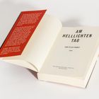 "AM HELLLICHTEN TAG" von Peter Probst. Roman. Wilhelm Heyne Verlag, München. Ein Buch mit rotem Klappentext.