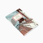 „Stefan Zweig: Schachnovelle. Illustriert von Peter Kühmstedt.“ Illustration eines Schiffsdecks mit Passagieren.