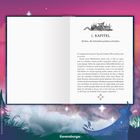 1. KAPITEL

Kröten, die Schreibmaschine schreiben

Blauer Hintergrund mit Sternen und Pflanzen. Ravensburger-Logo unten.