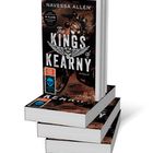 Buchtitel "The Kings of Kearny" von Navessa Allen. Der Roman wird ab 18 Jahren empfohlen. Cover zeigt ein Motorrad.