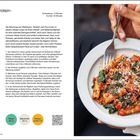 „Rupys High-Protein-Rigatoni“: Rezept für 2 Personen. Zubereitung 10 Min., Kochen 40 Min. Bild: Teller mit Rigatoni.