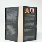 Zwei Buchrücken mit Text zu Dschingis Khan. Rechts Fotos von Gisela Graichen und Matthias Wemhoff sowie ihre Beschreibungen.