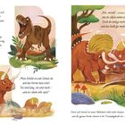 Texte beschreiben einen nervösen Triceratops und einen T. Rex, der plötzlich Respekt zeigt und zurückweicht. Verspielte Dinosaurier-Illustrationen umgeben den Text, mit lebhaften Farben und einer dynamischen Darstellung von Bewegung.