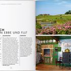 Texte beschreiben die Erlebnisse zwischen Ebbe und Flut, dazu Bilder von einer grünen Landschaft mit Blumen und einem Raum.