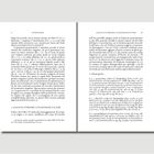 Text-Abschnitte: 

1. Einleitung des Kapitels, bespricht grammatikalische Terminologie und Regeln des Genitivs.

2. "AGGIUNTE ATTRIBUIBILI A UNA REVISIONE D’AUTORE": Analyse einer Textüberarbeitung.

Linke Seite zeigt einen Fließtext mit Abschnitten, die Ordnung und Struktur der Grammatik erörtern. Rechte Seite hat Notizen oder Annotationen zur Textanalyse.