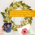 Leicht umsetzbare Projekte für Cricut-Maschinen. Ein Kranz aus Papier mit Pompoms, eine Tasse und ein Etui mit Schminkpinseln.