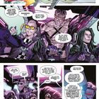 Comic-Illustration. Raumschiff im Flug, Figuren im Cockpit unterhalten sich über Schiffs- und Angriffsfragen. Science-Fiction-Stil.