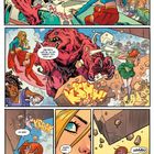 Comic-Illustration: Ein rotes Monster kämpft mit einer Frau in blau-rotem Outfit. Menschen fliehen. Dialoge enthalten Panik.