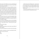 Zwei Seiten eines Buches mit Text über ein Mädchen und Wölfe. Der Erzähler beschreibt Begegnungen und emotionale Reaktionen.