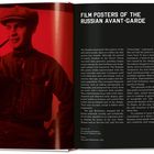 "Film Posters of the Russian Avant-Garde". Links: Rotes Bild eines Mannes mit Mütze und Pfeife, der lächelt. Rechts: Textpassagen.