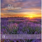 "Zur Ruhe kommen. Kommt alle her zu mir... Matthäus 11,28." Lavendelfeld im Sonnenuntergang, unten Kalender für Juni.