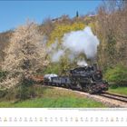 APRIL. Montag beginnt am 5., Sonntag am 4. und 11. Dampflokomotive fährt durch grüne Landschaft mit blühenden Bäumen.