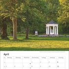 Kalenderseite für April mit Wochenbeginn Montag. Parkansicht mit Tempel und Statue zwischen großen, grünen Bäumen.