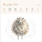 „März/April 2021“, Kalender mit Wochentagen. Illustration eines Schafs in der Mitte, umgeben von kleinen Punkten.