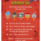 Illustration eines roten Hintergrunds mit Text: „Bitte übernehmen Sie“. Es zeigt bunte Häuser und logische Hinweise.