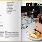 Erdnusscurry mit Süßkartoffel Rezept von Britta. Zutatenliste links, rechts Hände mit Pfeffermühle über Suppe.