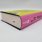 Buchcover: "Maria Aljochina Political Girl", "berlin Verlag". Pinker Buchrücken, gelbe Vorderseite.